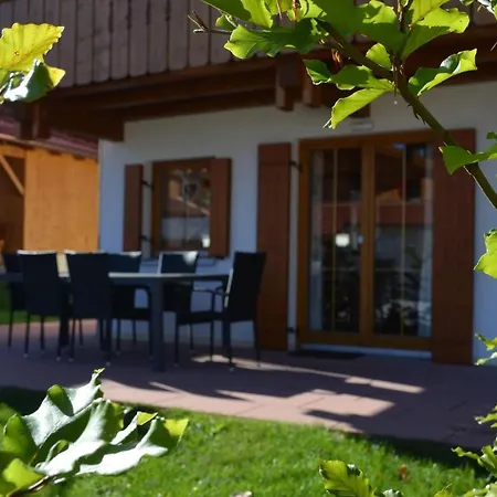Ferienhaus-Casa-Romantica-Mit-Sauna * Lechbruck